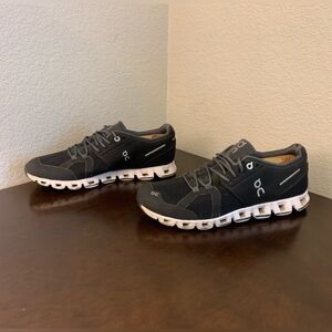 ON CLOUD 5 Running Shoe Black Women's Size 8.5
